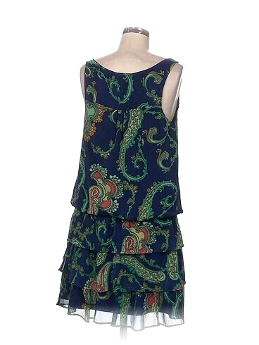 36 Beden Vintage Love Kısa Elbise %70 İndirimli.
