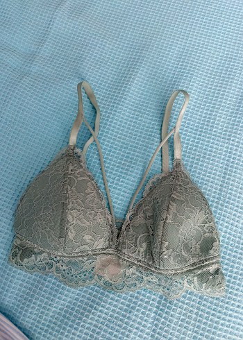 Fall in love Dantelli Pedli Bralet
