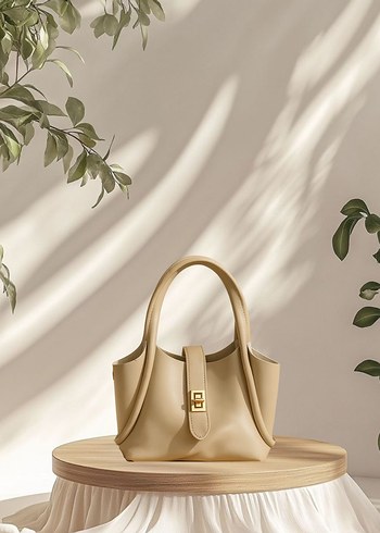 Bej Deri Kadın Minimalist Omuz Çantası