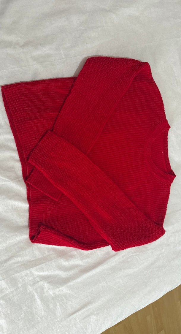 Kırmızı kazak - Görsel 2