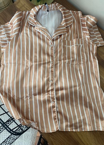 Trendyol & Milla Bej Çizgili Mini Kadın Saten Pijama Takımı