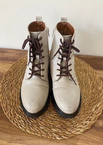 Bej  Bohem Tarzı Kadın Dolgu Topuk Bot - Görsel 2