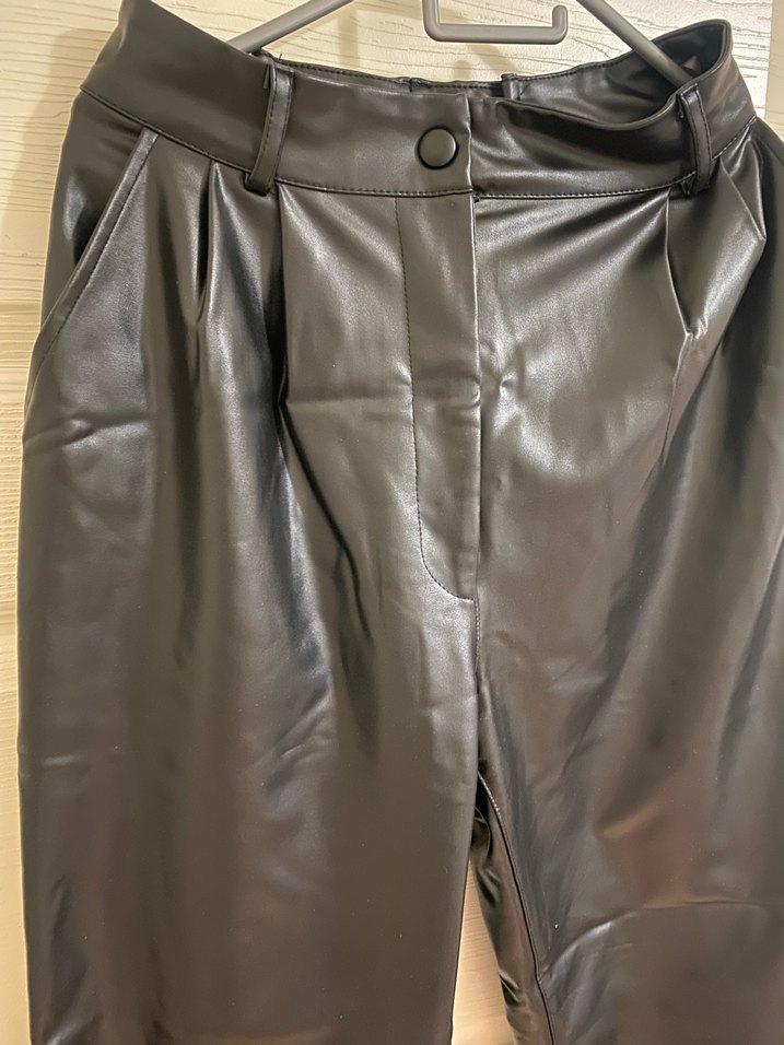 Siyah Deri Midi Kadın Pantolon - Görsel 2