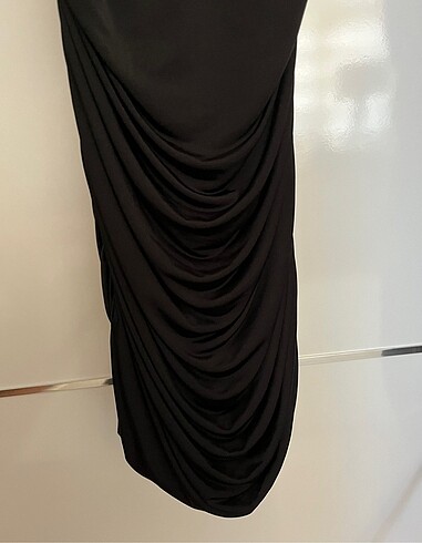 36 Beden siyah Renk Drape Detaylı Askılı Kısa Siyah Elbise