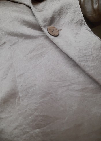 m Beden Düğmeli Bej Saten Kadın Blazer Ceket