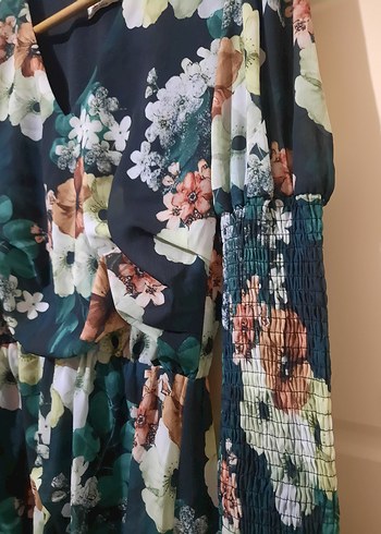 Çiçek Desenli V Yaka Bohem Elbise - Görsel 5