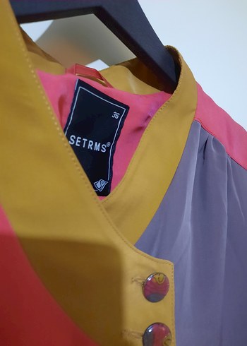 Düğmeli Uzun Kollu Renkli Kadın Tunik - Görsel 5