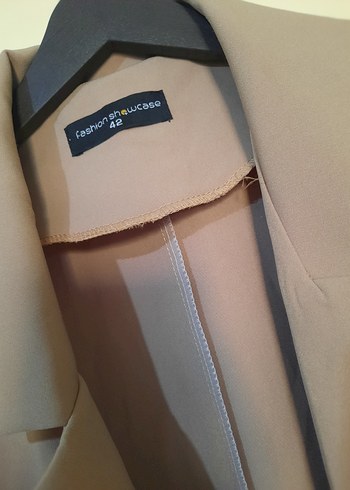 Bej Uzun Kesim Kadın Pardösü - Görsel 5