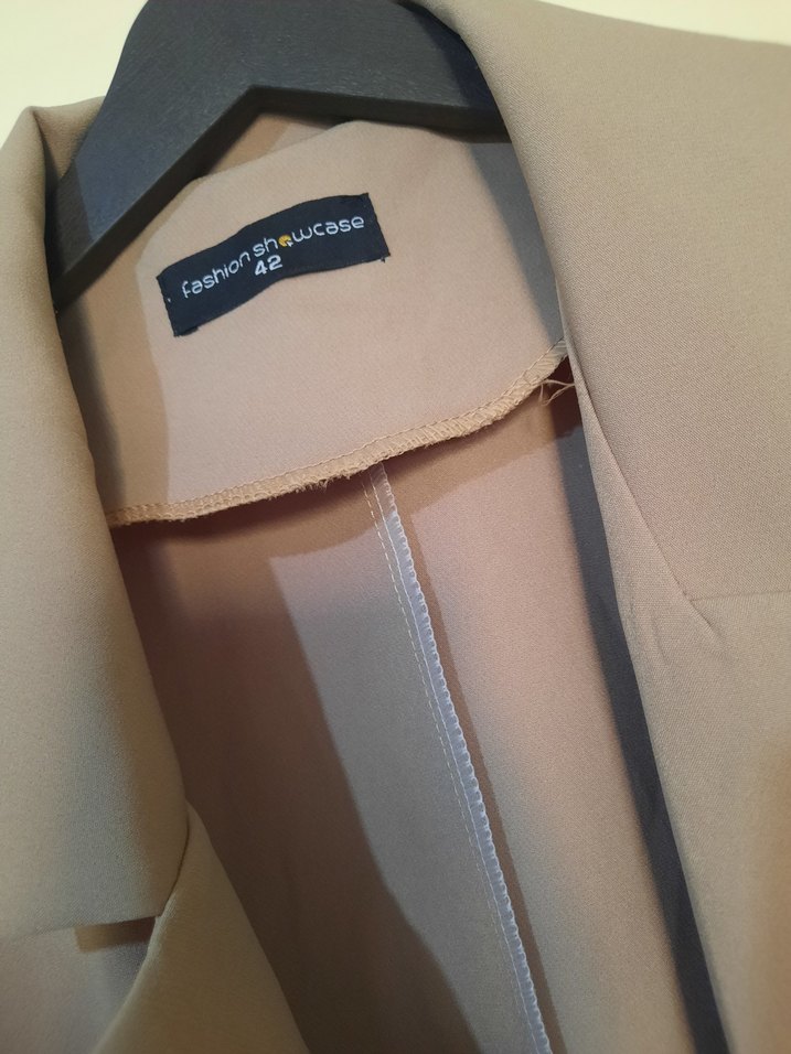 Bej Uzun Kesim Kadın Pardösü - Görsel 5