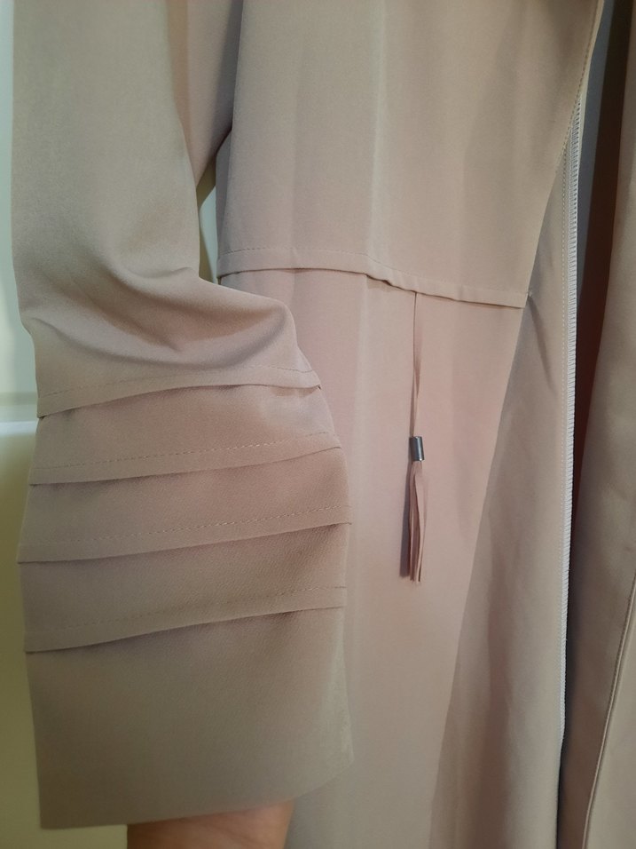 Bej Uzun Kesim Kadın Pardösü - Görsel 4