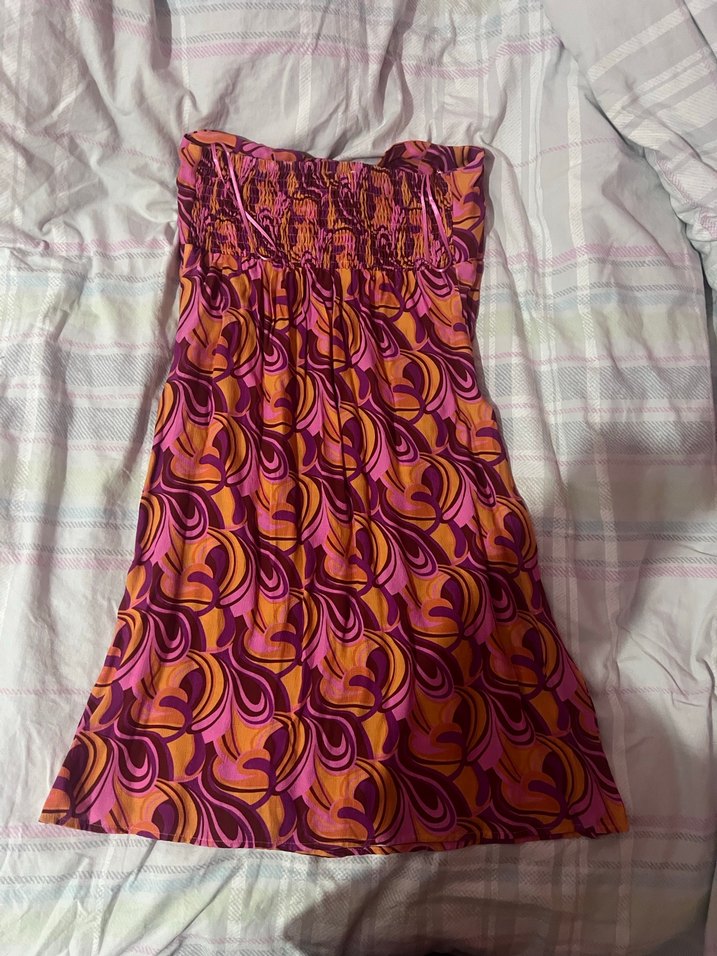 Bohem Tarz Çok Renkli Boyundan Askılı Elbise - Görsel 2