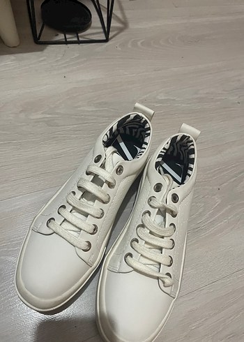 Zara Spor Ayakkabı Hiç giyilmedi - Görsel 2