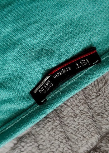 Turkuaz Baskılı Rahat Kesim Kadın Tişört - Görsel 6