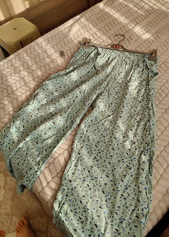 Kadın su yeşili Bol Kesim Kumaş Pantolon - Görsel 3