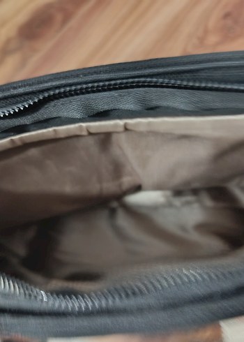 Desenli Askılı Siyah Kadın El Çantası - Görsel 6