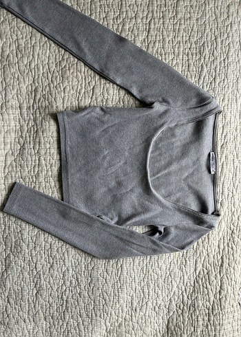Bershka Gri Uzun Kollu Kadın Crop - Görsel 3
