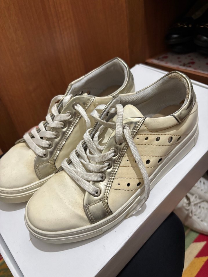 Beyaz Bağcıklı  Spor Ayakkabı - Görsel 2