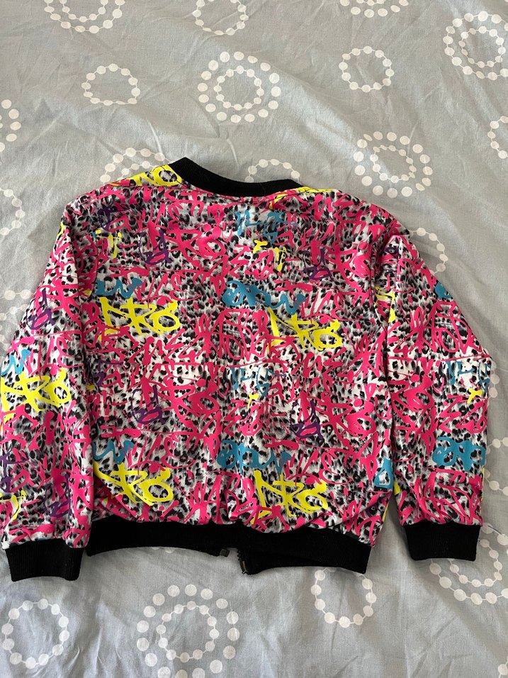 Kız Çocuk Renkli Desenli Kapüşonlu Ceket 4-5 yaş - Görsel 2