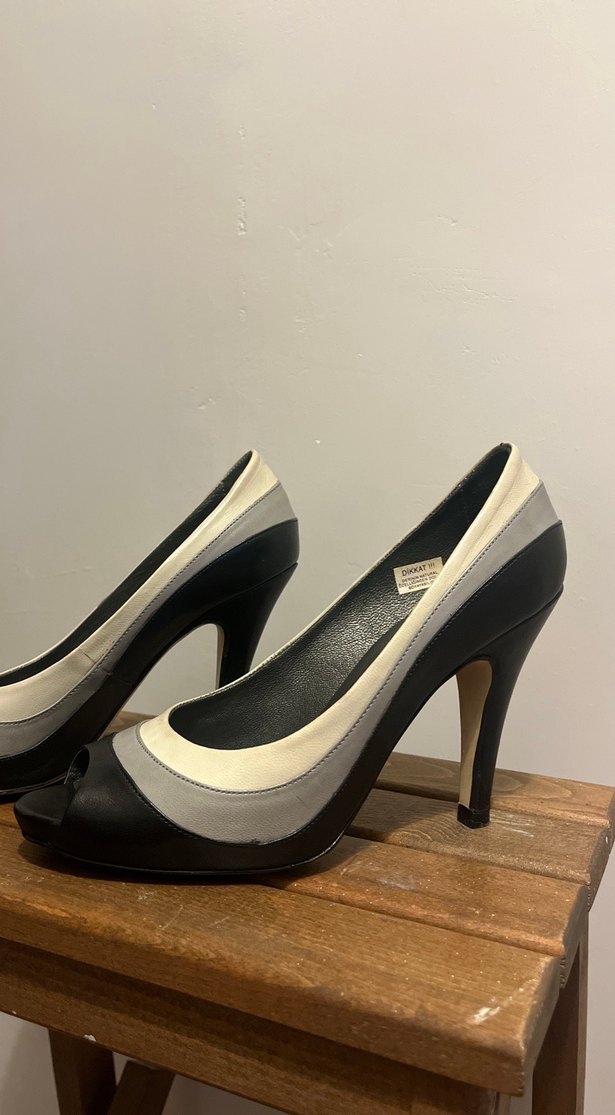 Bej Gri Siyah Topuklu Kadın Stiletto - Görsel 2