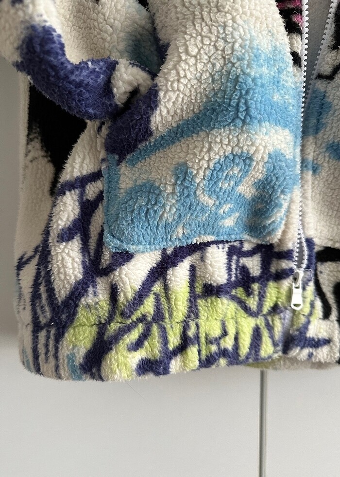 SPRAYGROUND TARZINDA POLAR MONT - Görsel 5