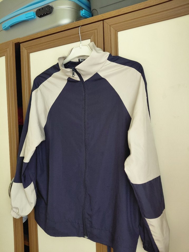 Mavi Gri Fermuarlı ceket yagmurluk - Görsel 2