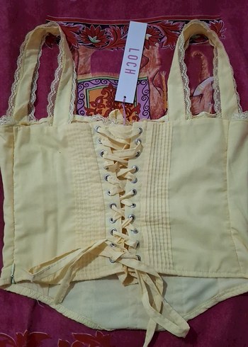 Sarı Dantel Detaylı Straplez Büstiyer - Görsel 3