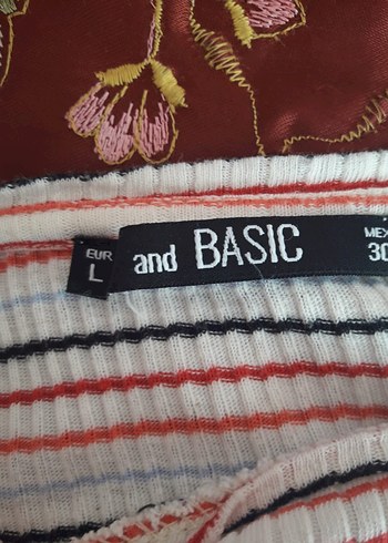 l Beden Çizgili Crop
