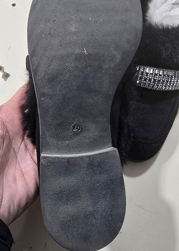 Siyah Kürklü Yüksek Topuklu Kadın Terlik - Görsel 2