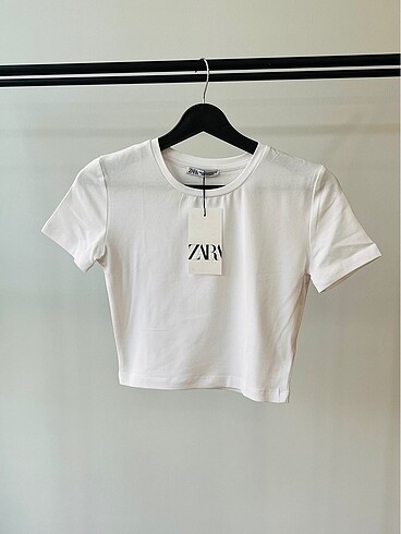 Zara Beyaz Crop