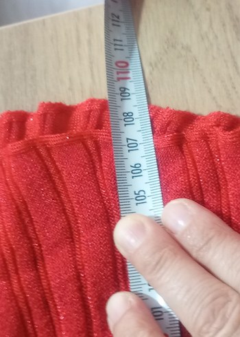 Kırmızı V Yaka Uzun Şık Örme Elbise - Görsel 5