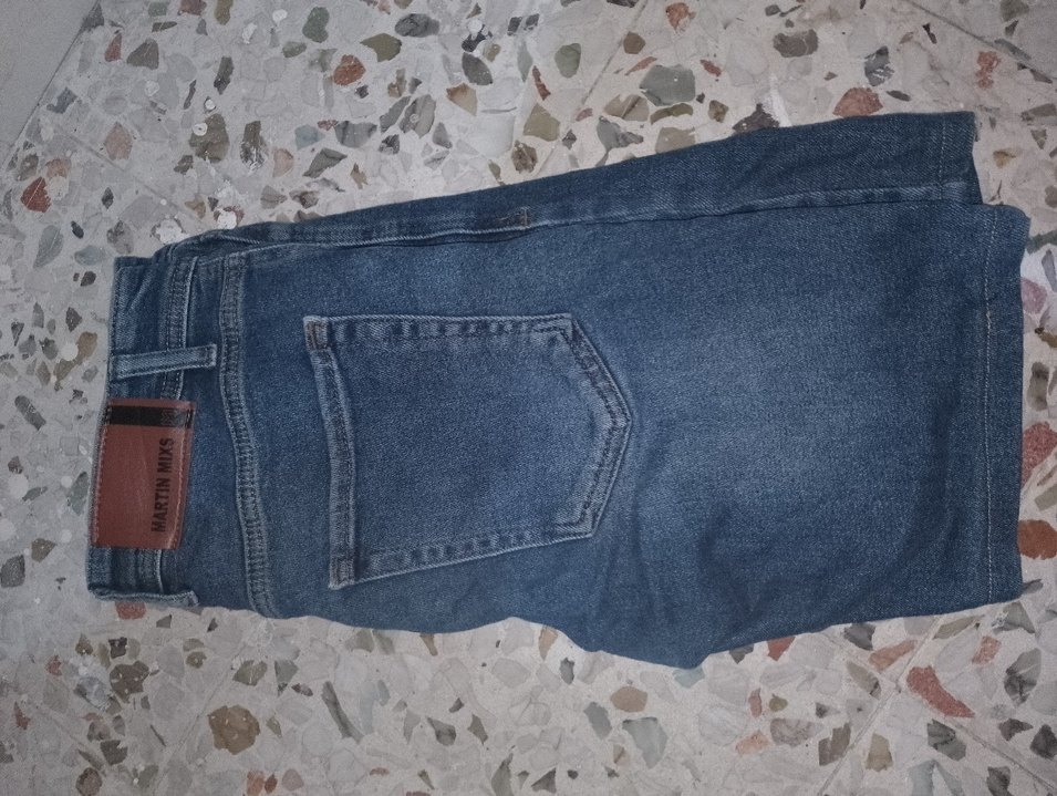 Mavi Düğmeli Erkek Kot Şort - Görsel 2