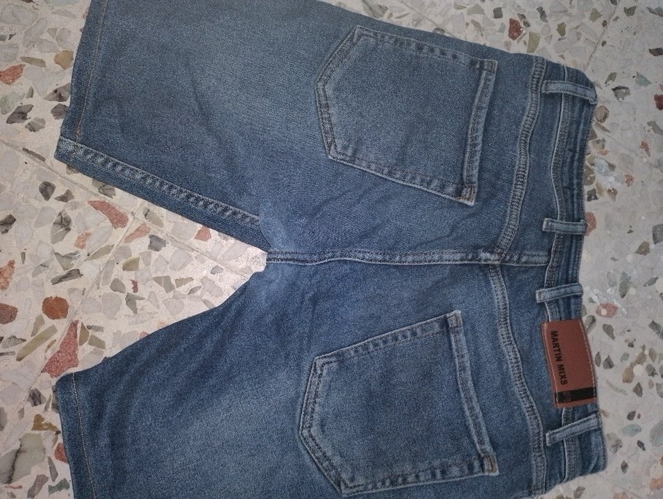 Mavi Düğmeli Erkek Kot Şort - Görsel 3