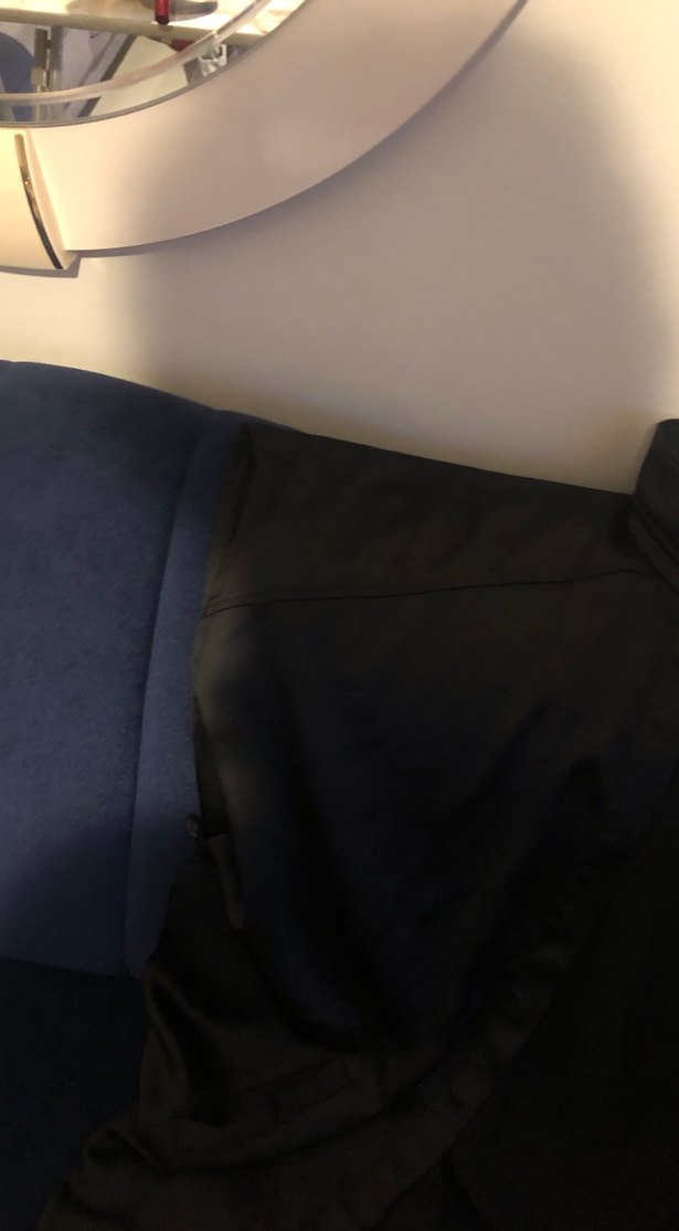 Uzun Siyah Gotik Kadın Sabahlık - Görsel 3