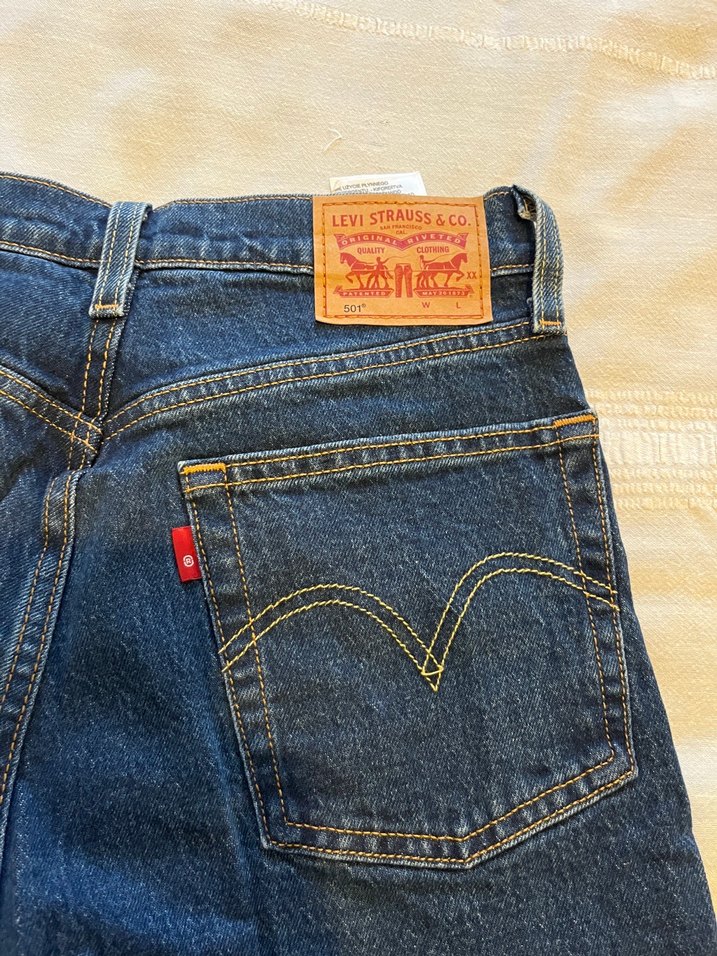 Levis Koyu Mavi 501 Crop Denim Jean — görsel 6/7