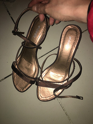 36 Beden altın Renk andrella by Claudine marka. bronz kahve bantlı kitten heel sanda