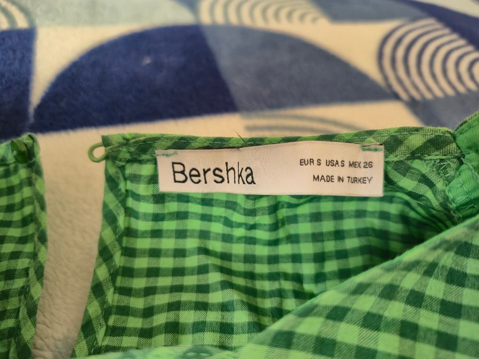 Yeşil Düğmeli crop model kolları bol - Görsel 5