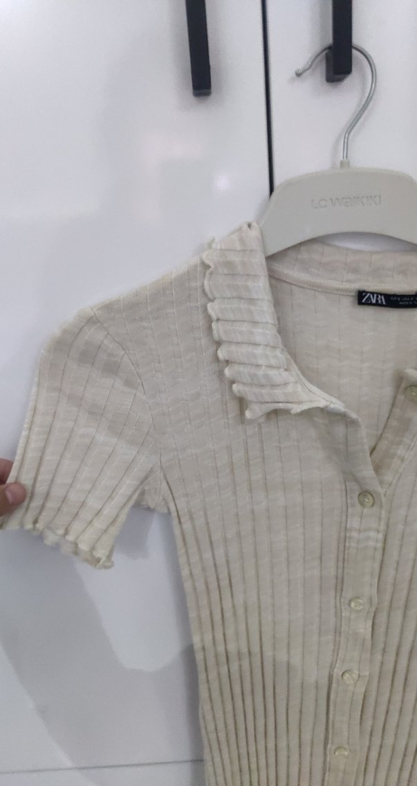 Bej Düğmeli Kısa Kollu Uzun Kadın dar elbise - Görsel 3