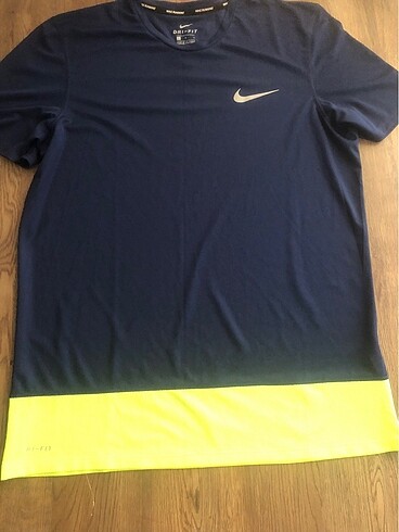 Nike DRI-FIT