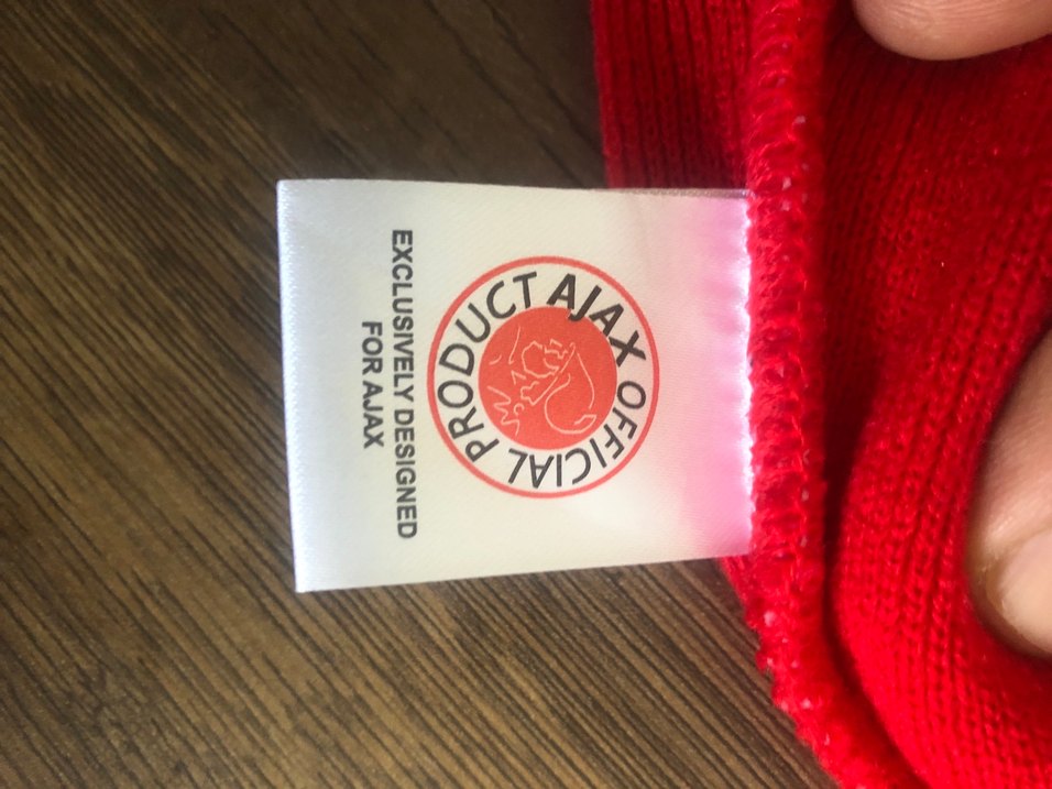 Ajax Kırmızı Beyaz Desenli Orjinal bere - Görsel 3