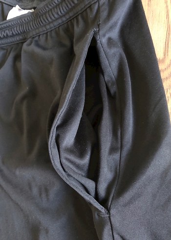 Adidas Siyah Rahat Kesim Spor Şort - Görsel 6