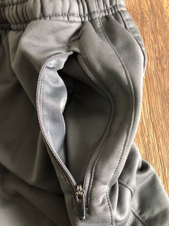 Gri Nike Erkek Spor Pantolonu - Görsel 4