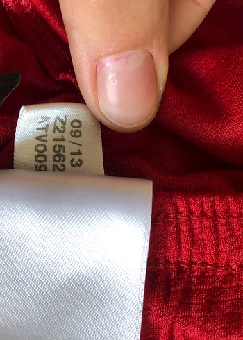 Kırmızı Adidas Midi Spor Şort - Görsel 3