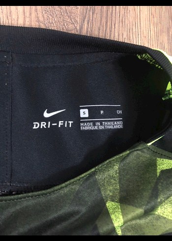 Yeşil Desenli Kısa Kollu Erkek Forma - Görsel 3