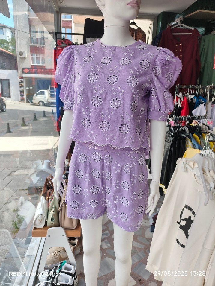 Mor Nakışlı Kısa Kollu Bluz ve şort - Görsel 2
