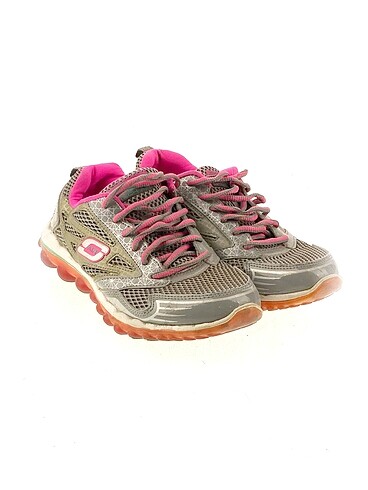 Skechers Skechers Spor Ayakkabı %70 İndirimli.
