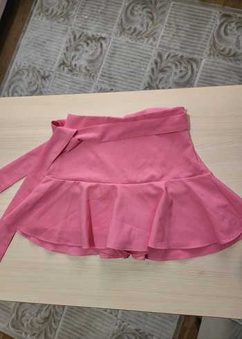 Pembe Fırfırlı Mini Şort Etek