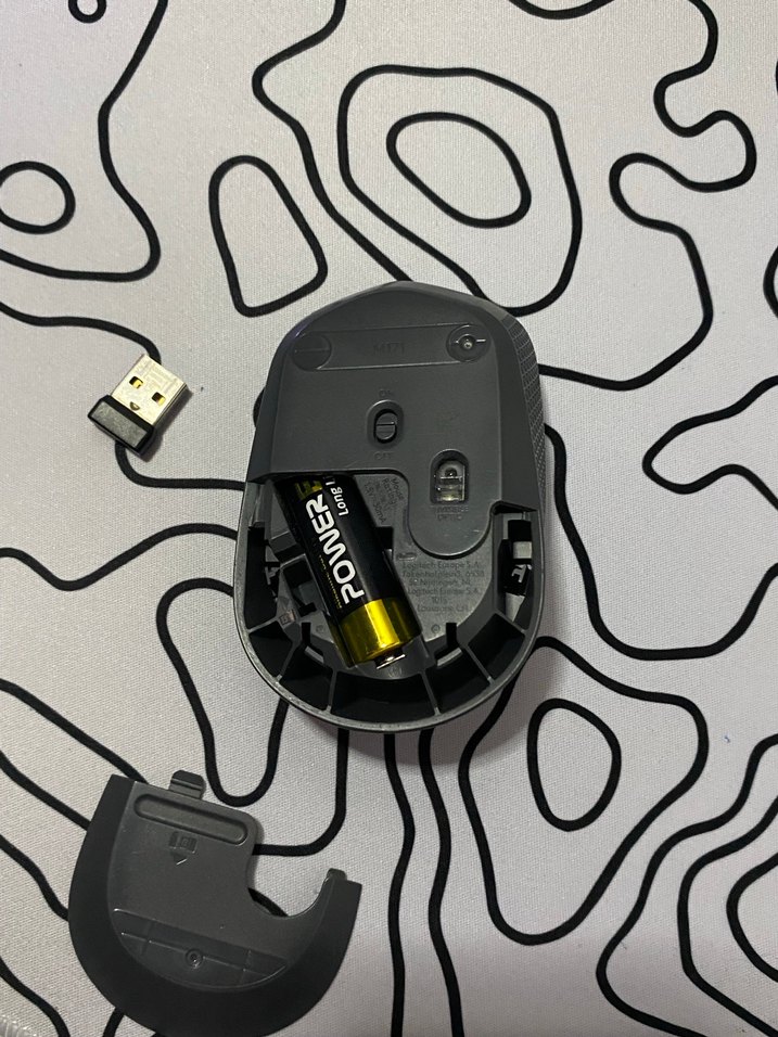 Siyah Logitech Kablosuz Mouse - Görsel 2