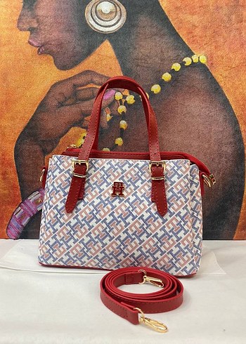 TOMMY HİLFİGER MONOGRAM 26CM 18CM