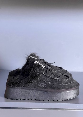 Ugg Ugg New Season With Original Box and Dusty Bag Winter model