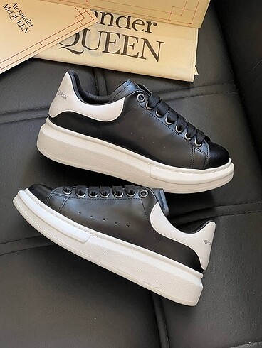 36 Beden çeşitli Renk Alexander McQueen???????? Leather power???? Glitter Shoes???? Wi